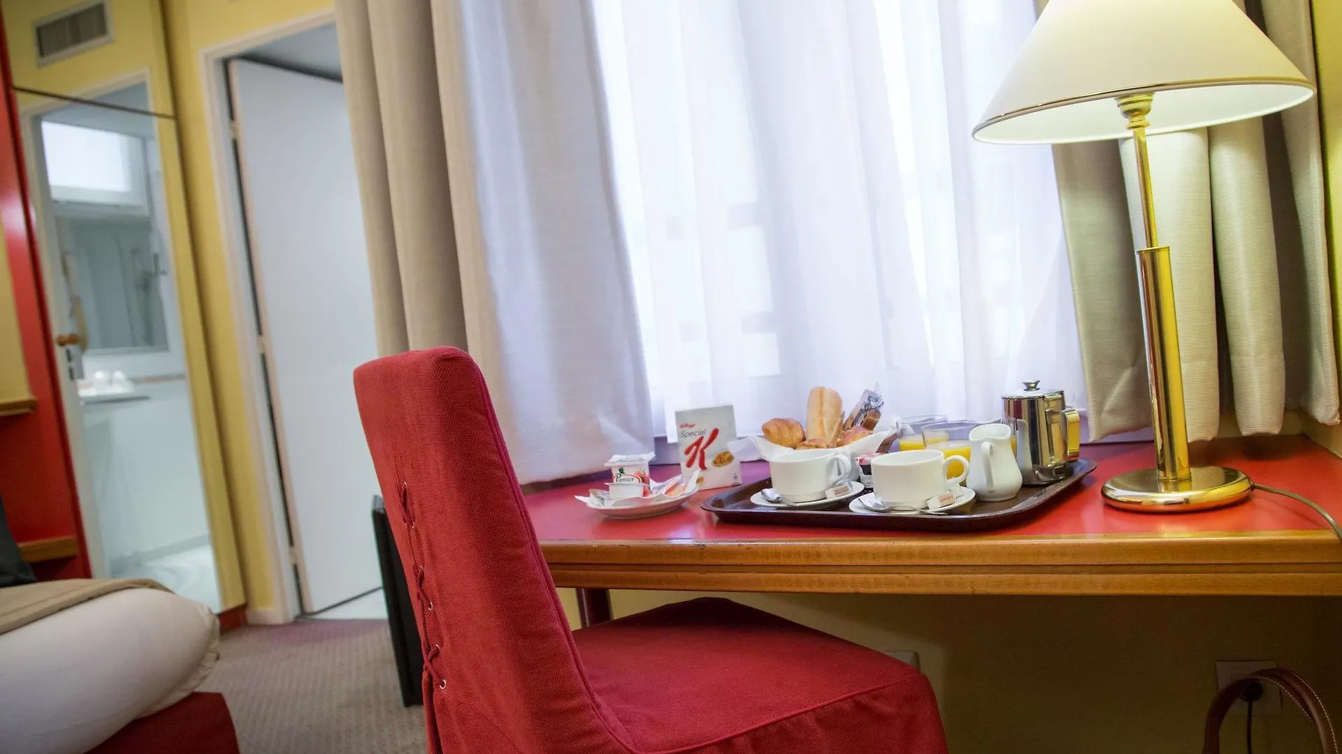 Fertel Maillot Hotel Paris