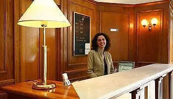 Fertel Maillot Hotel París